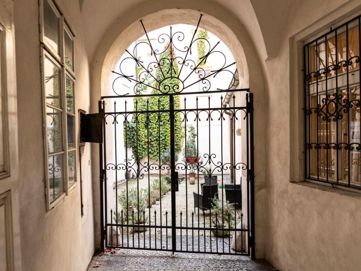 Old Town Home-1 By Interhome Apartment Prague